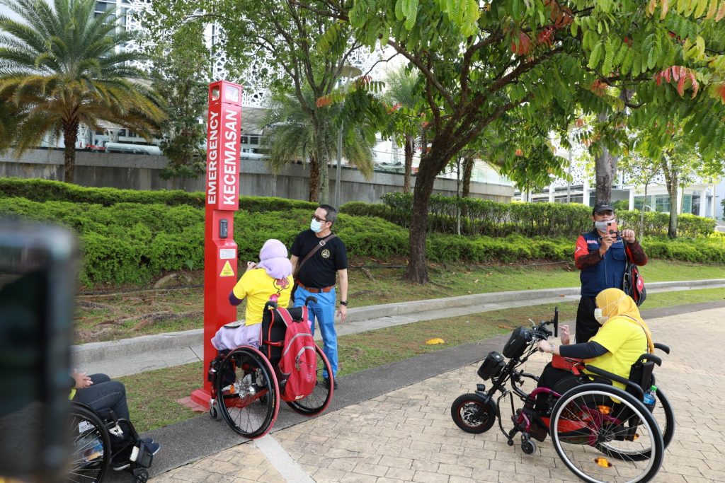 Sistem Butang Panik Kecemasan Pintar Bersepadu — Image 2